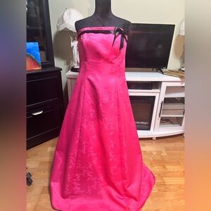 Urban Girl Nites Fuchsia Elegance Dress